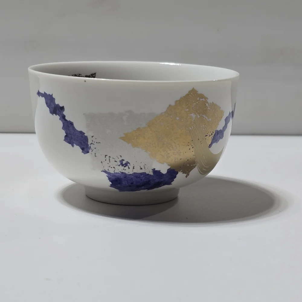 Tea Kettle And Tea Cups - Picture 9 of 14